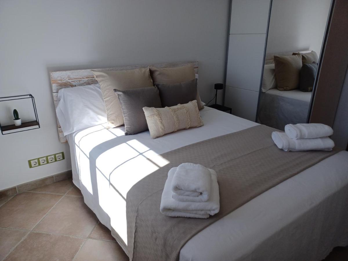 Piscina De Sal Barbacoa Wifi, Parking Gratis, 3 Min Pga Casa El Roble Villa Girona Exterior foto