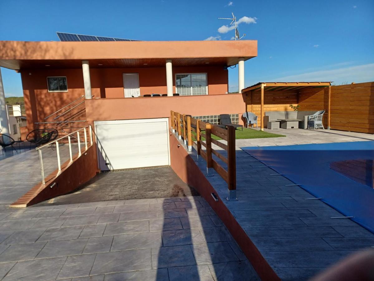 Piscina De Sal Barbacoa Wifi, Parking Gratis, 3 Min Pga Casa El Roble Villa Girona Exterior foto