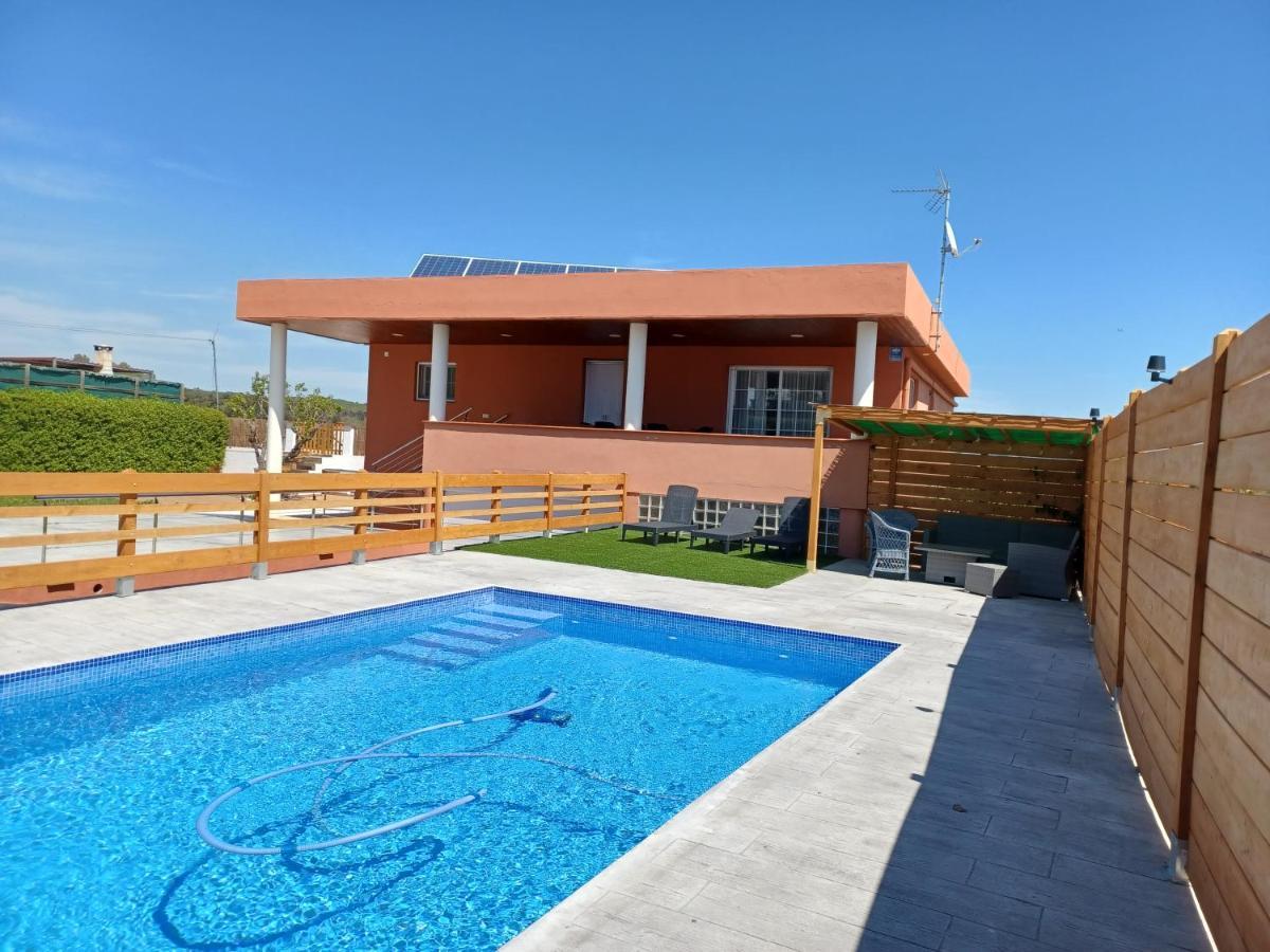 Piscina De Sal Barbacoa Wifi, Parking Gratis, 3 Min Pga Casa El Roble Villa Girona Exterior foto