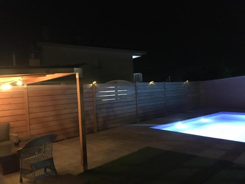 Piscina De Sal Barbacoa Wifi, Parking Gratis, 3 Min Pga Casa El Roble Villa Girona Exterior foto